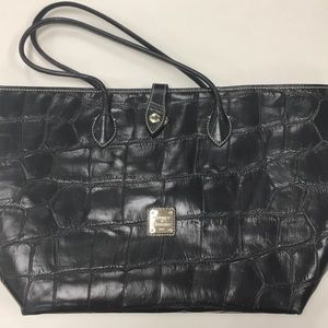 Dooney & Bourke tote